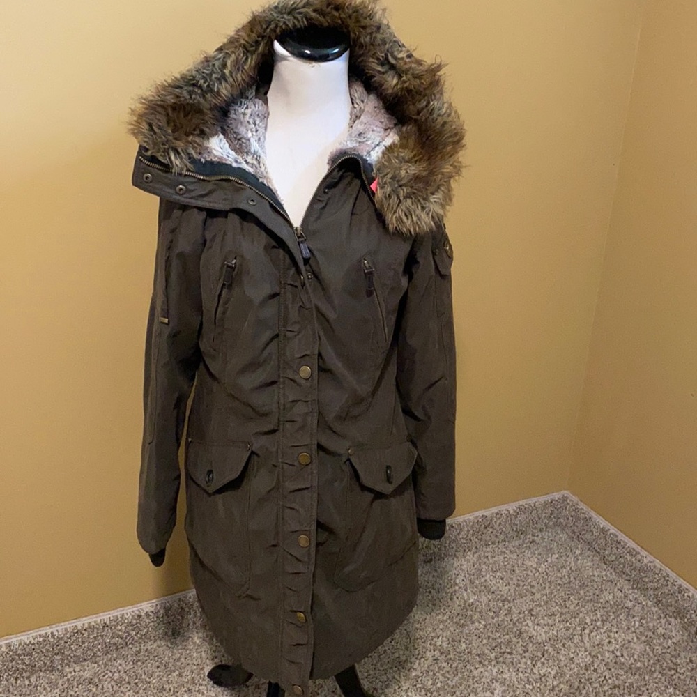 🦩1 Madison Expedition Long Coat